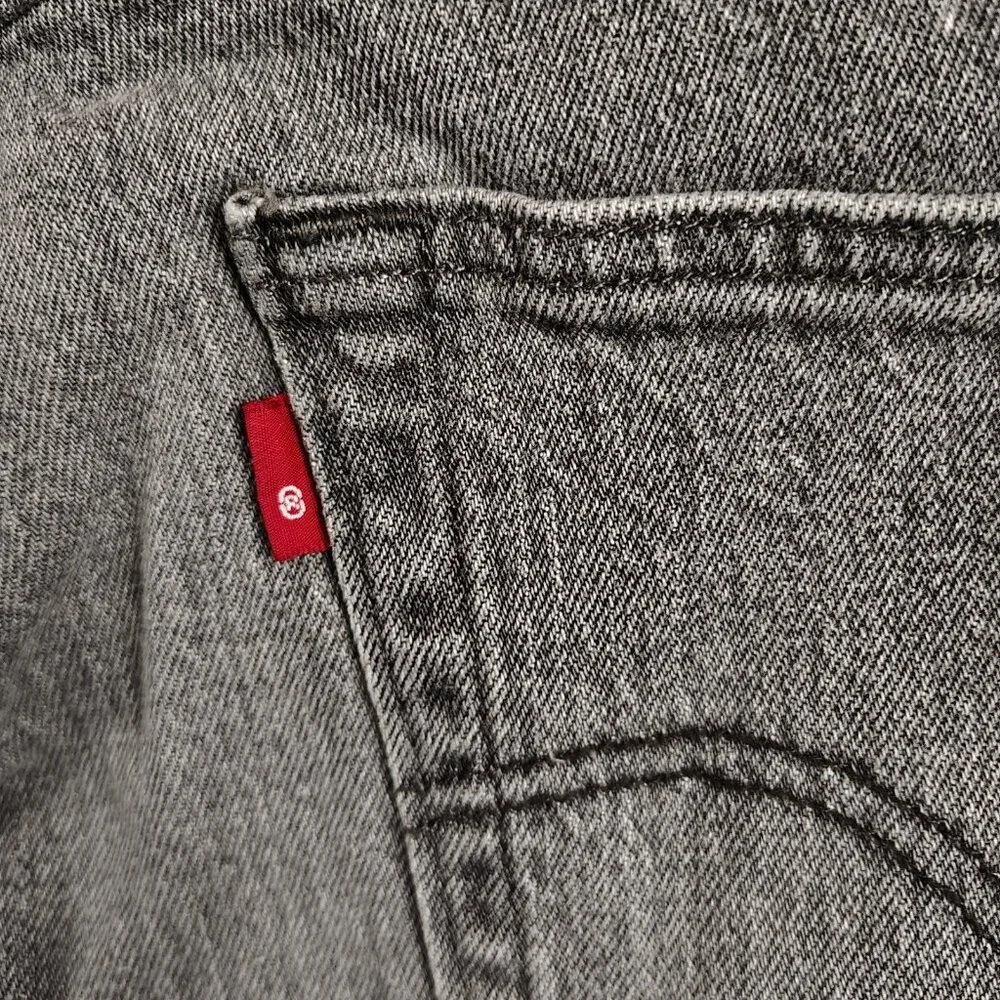 Levi 501 Jeans Men 34 x 34  Charcoal Gray Button Fly Red Tab - Picture 4 of 11